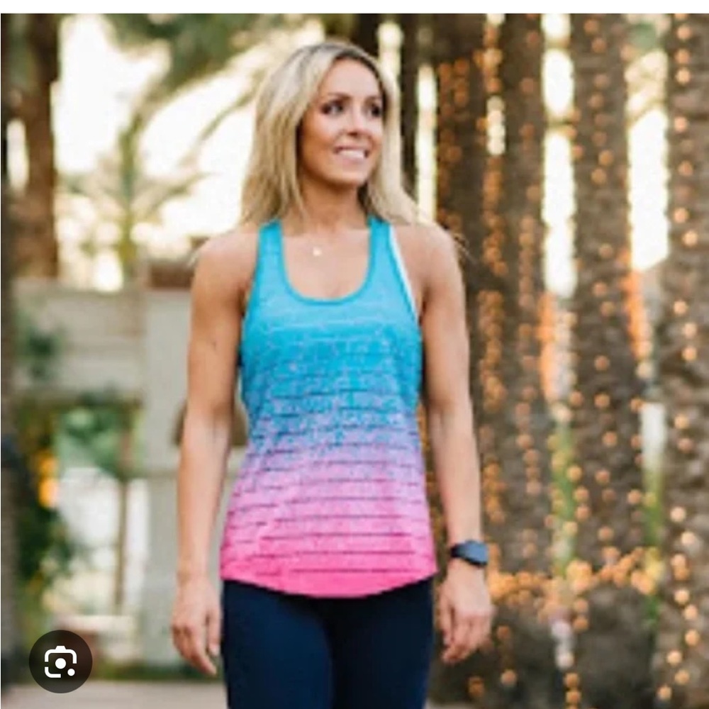ZYIA Pink and Blue Gradient Tank Top